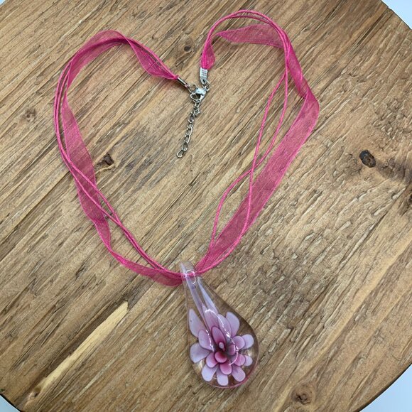 Murano Style Glass Pink Floral Flower Teardrop Pendant Ribbon Necklace - Picture 2 of 7